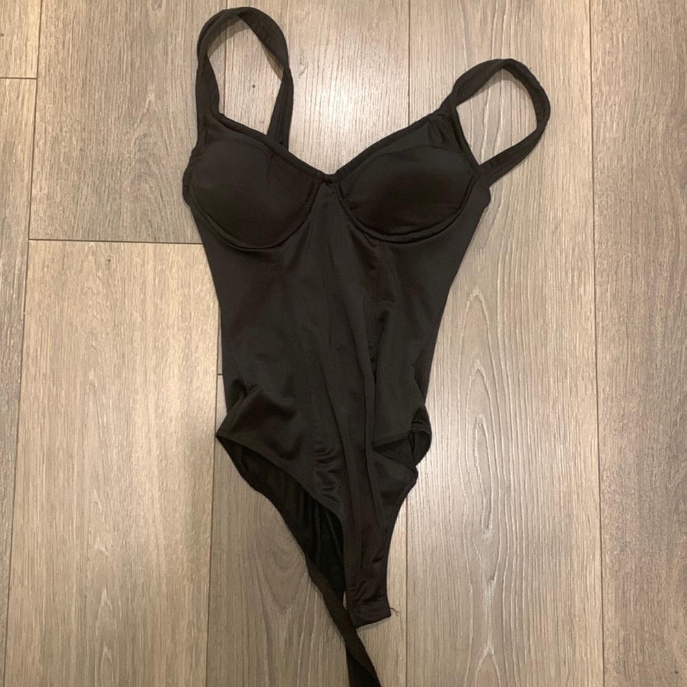 Body con top